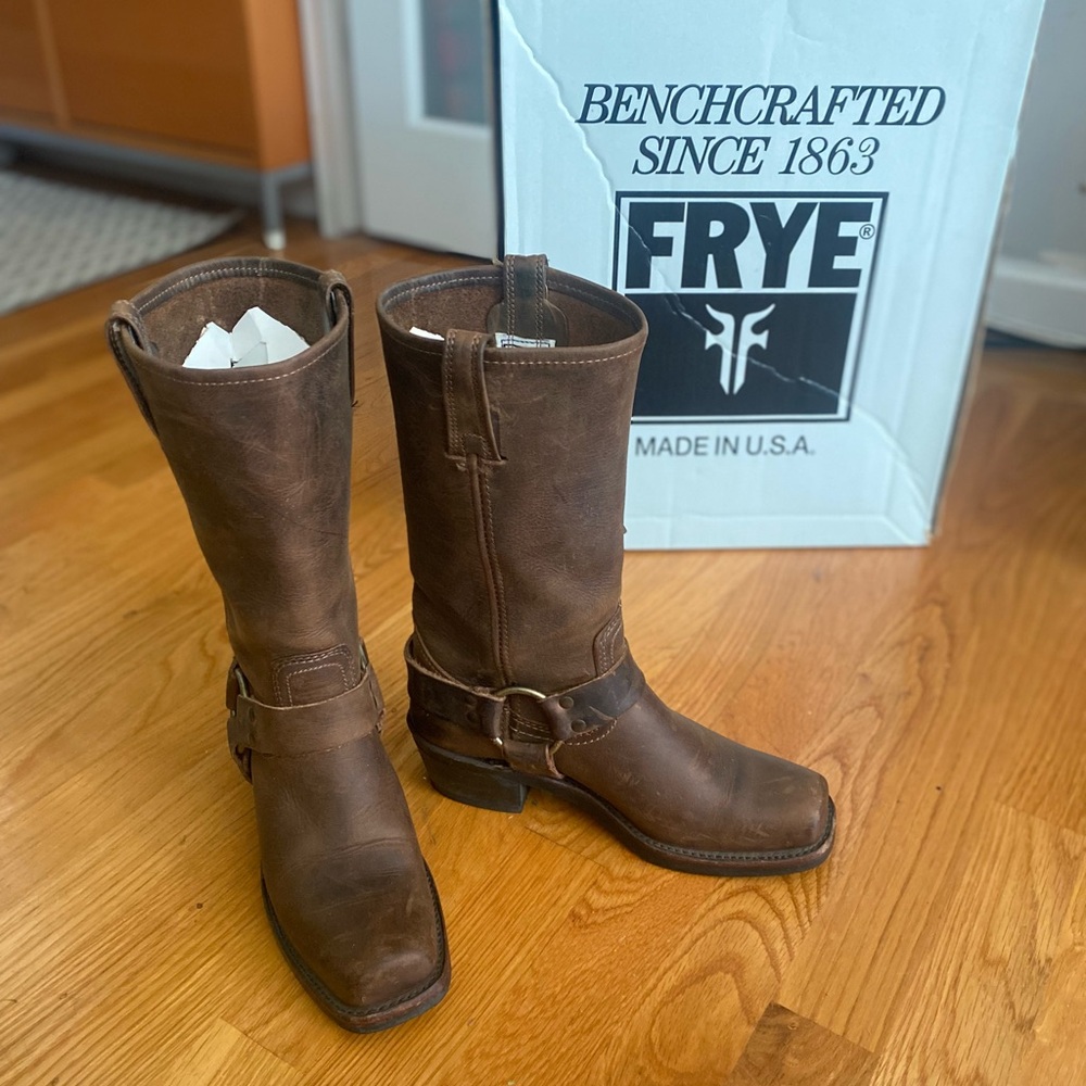 Frye Harness 12R Brown Mid-Calf Boot - Picture 2 of 14